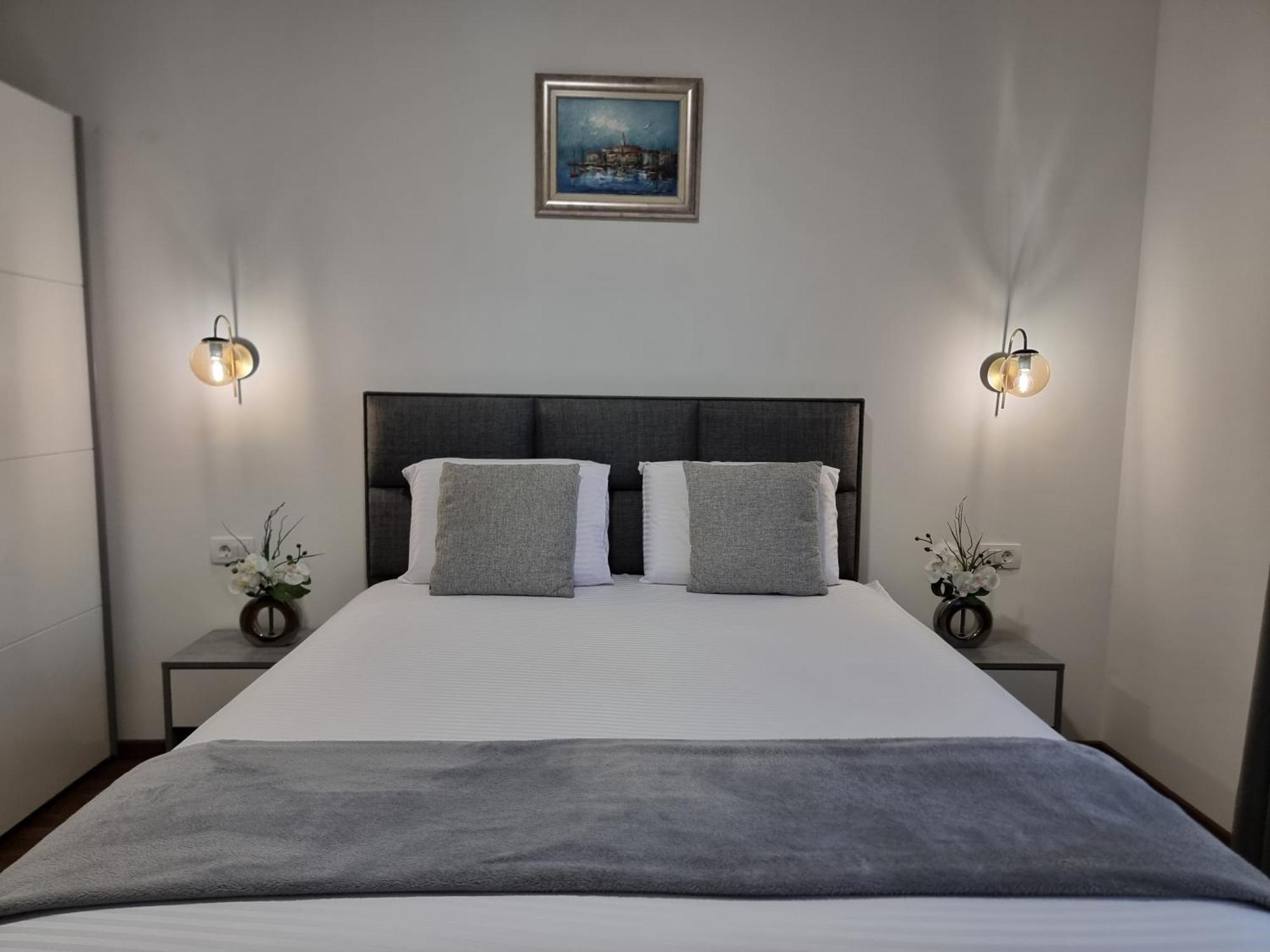 Adriatic Apartments Budva Exterior photo