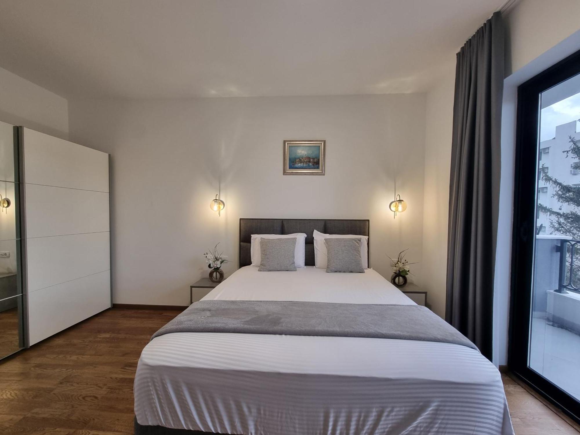 Adriatic Apartments Budva Exterior photo