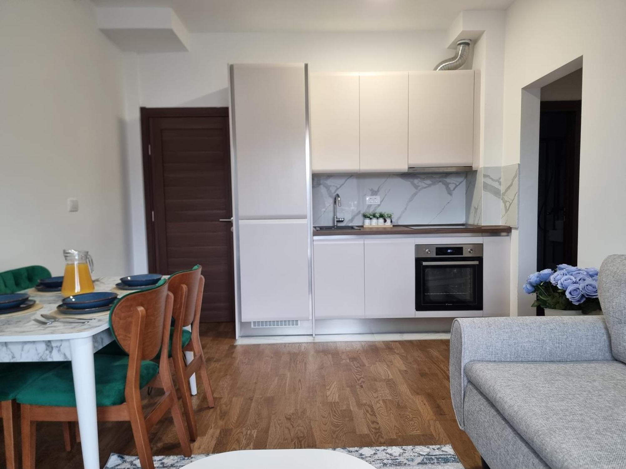 Adriatic Apartments Budva Exterior photo