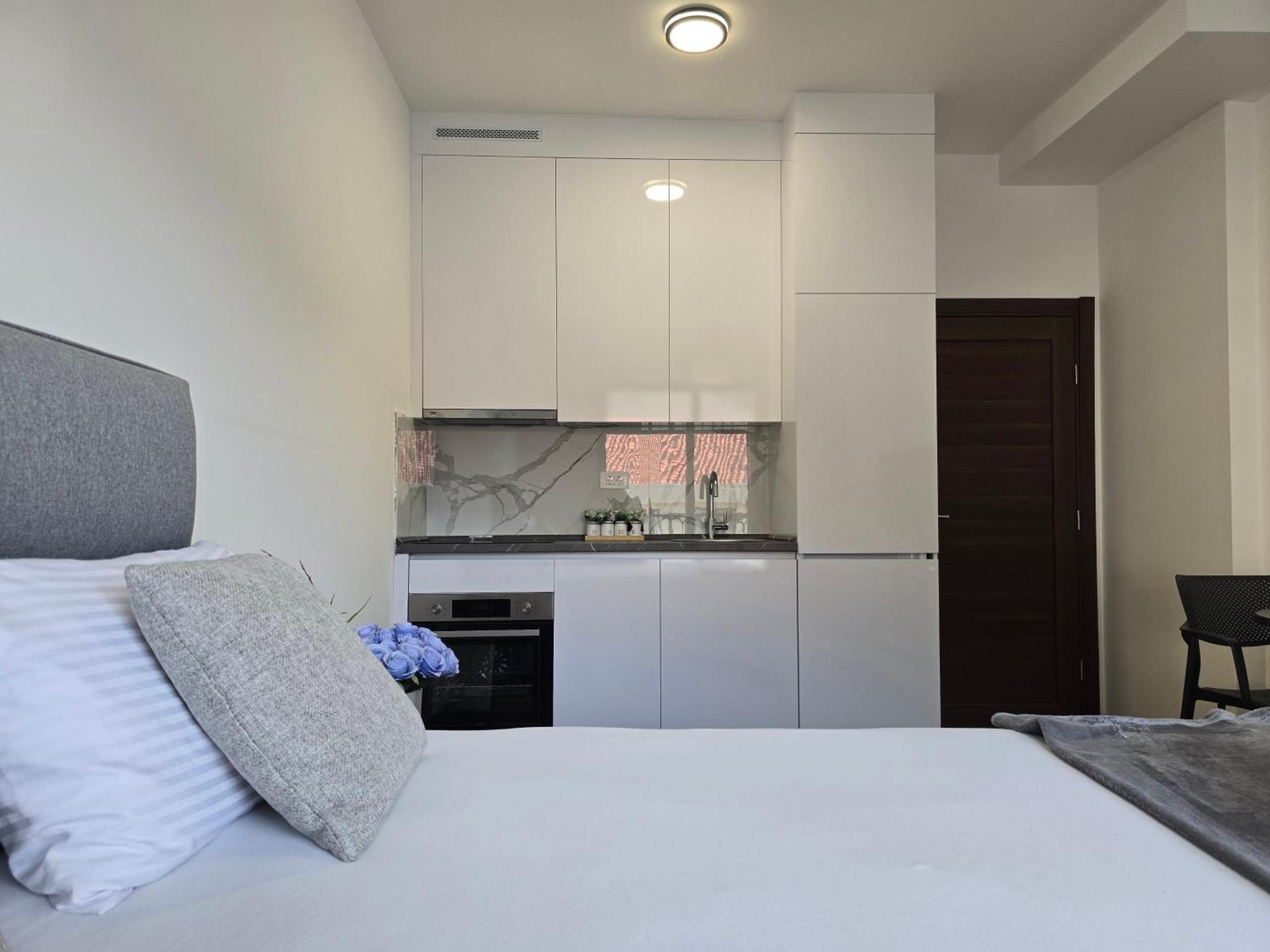 Adriatic Apartments Budva Exterior photo